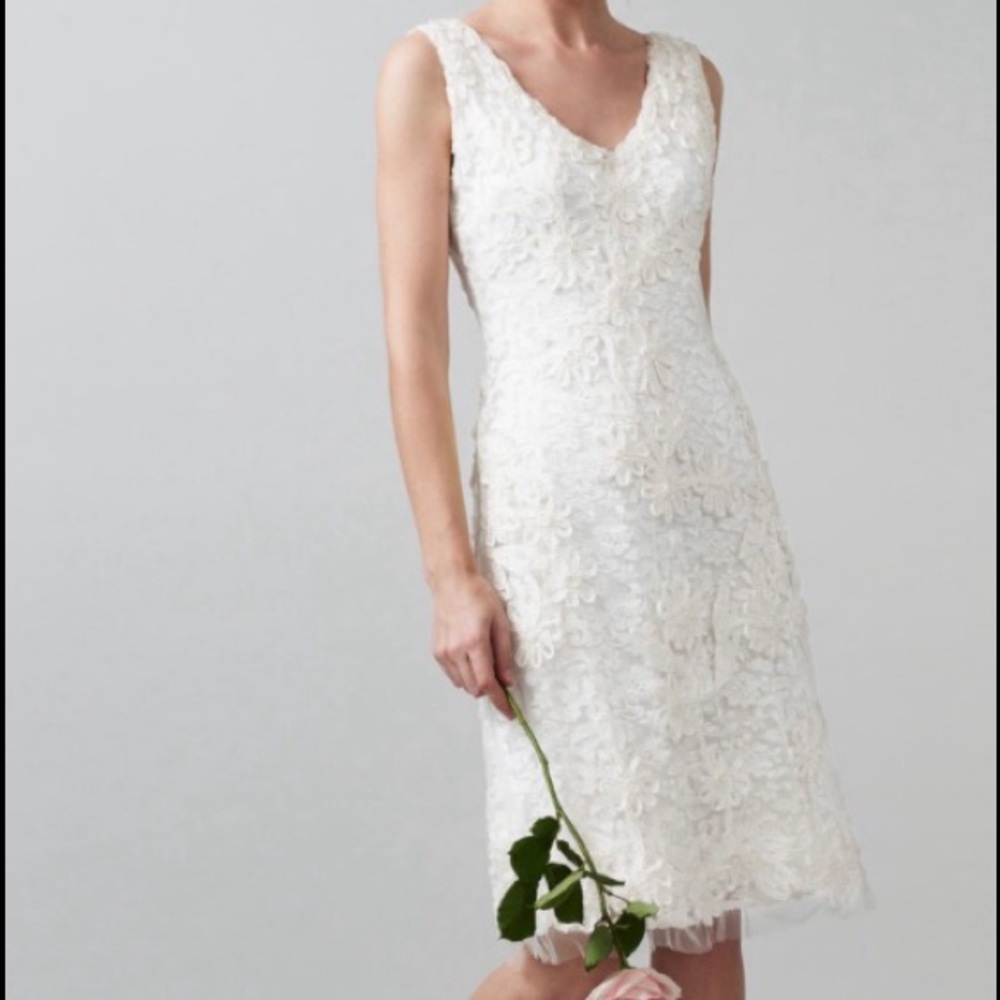 MINGDA’S V-NECK MIDI LACE WEDDING DRESS SIZE